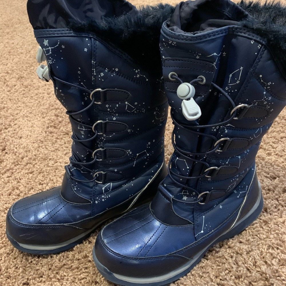 Land’s End Snowflake winter boots size 4Y